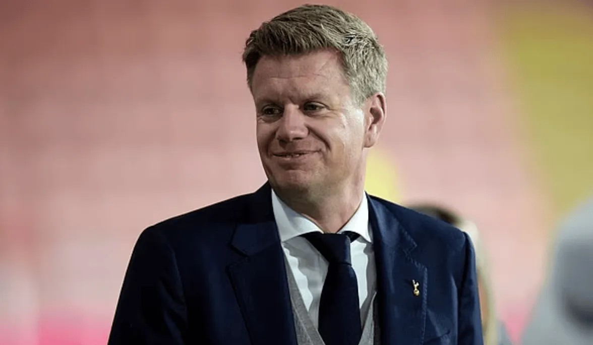 奥哈拉：热刺总监对足球一窍不通，他和CEO早该被炒鱿鱼了